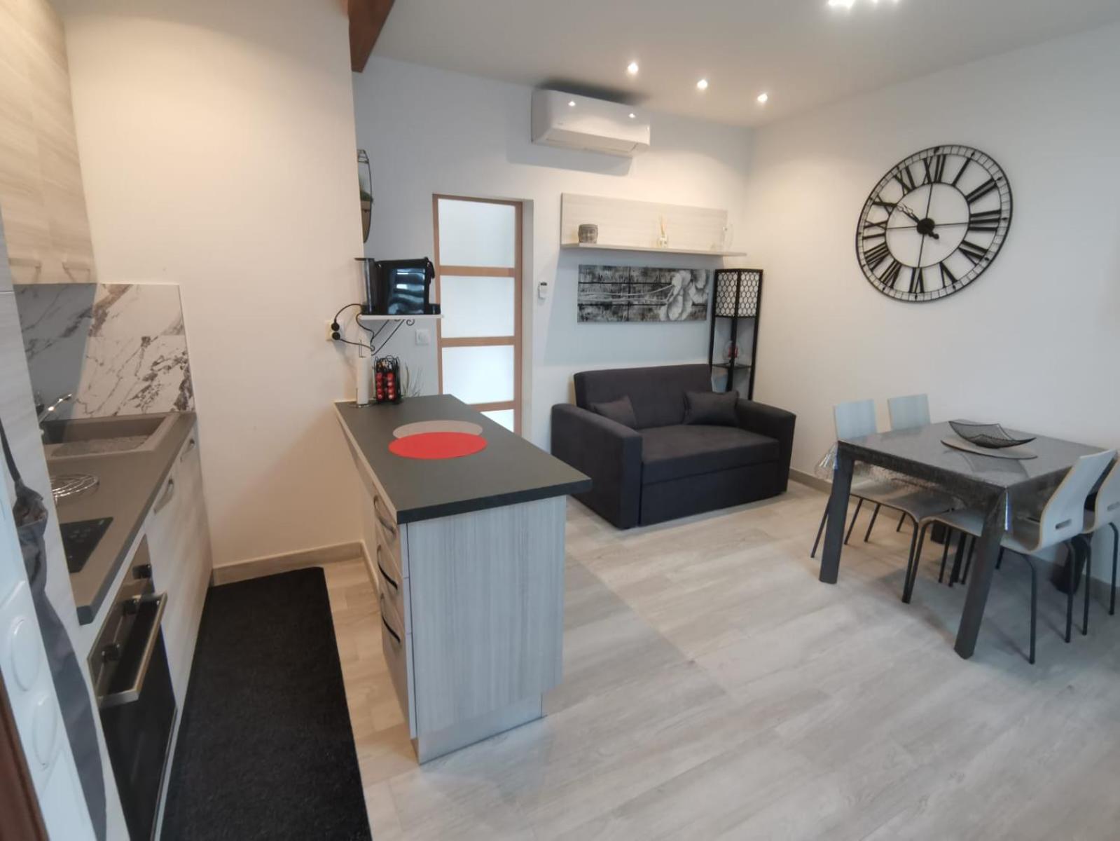 Coquet 2 Pieces Entierement Renove Et Climatise Διαμέρισμα Κάννες Εξωτερικό φωτογραφία